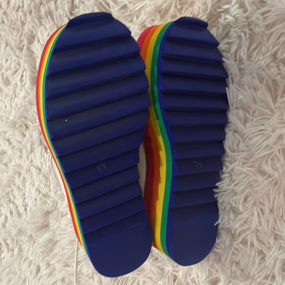 PRIDE plastic high tops one of a kind SO CONFERRABLE - Picture 6 of 6